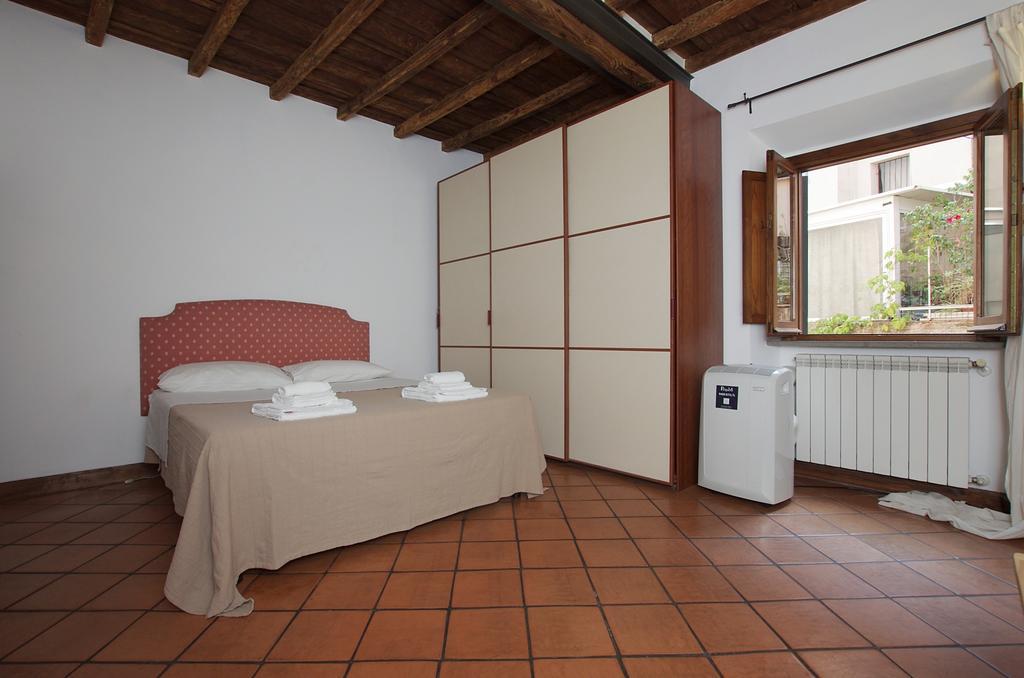Vacanze Romane Centro Storico Trastevere Appartamento Camera foto